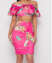 Load image into Gallery viewer, FLORAL PRINTED TOP W/MATCHING PENCIL SKIRT
