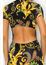 Load image into Gallery viewer, FLORAL BACKLESS BODYCON DRESS
