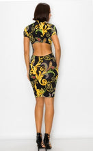 Load image into Gallery viewer, FLORAL BACKLESS BODYCON DRESS
