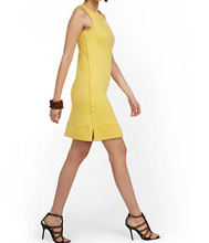 Load image into Gallery viewer, SLEEVELESS SIDE-BUTTON SHIFT DRESS
